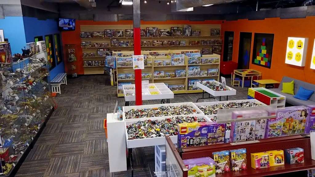 Bricks & Minifigs San Antonio | 21850 Bulverde Rd #102, San Antonio, TX 78259 | Phone: (210) 994-8100