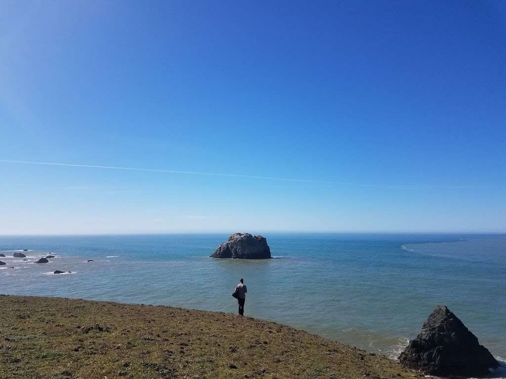 Kortum Trail Parking Lot | Shell Beach, Bodega Bay, CA 94923, USA