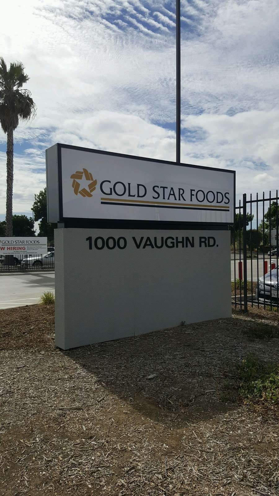 Gold Star Foods | 1000 Vaughn Rd, Dixon, CA 95620, USA | Phone: (707) 679-5124