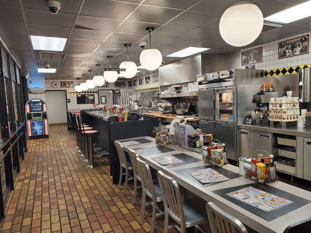 Waffle House | 4465 FL-520, Cocoa, FL 32926, USA | Phone: (321) 639-9031