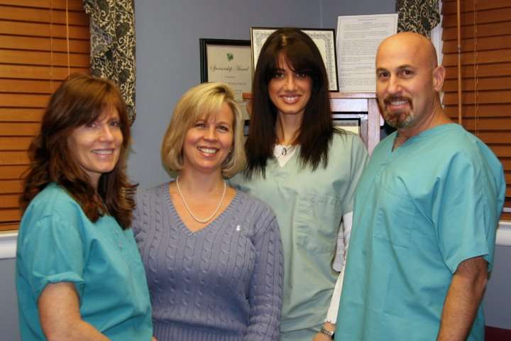 Huntington Village Dental - Richard R. Rongo Dds | 50 Fairview St, Huntington, NY 11743, USA | Phone: (631) 423-7022