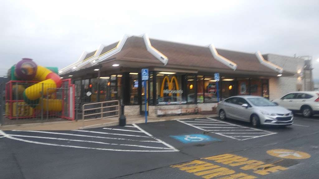 McDonalds | 708 Lincoln Hwy E, Mcconnellsburg, PA 17233 | Phone: (717) 485-3349