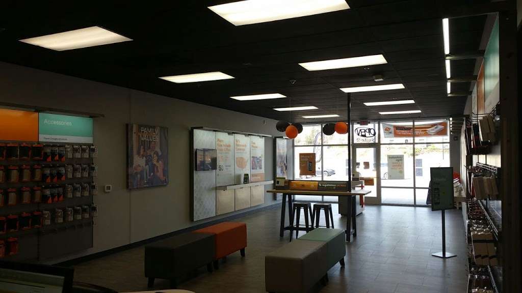 Boost Mobile 11524 N Tryon St Charlotte Nc 28262 Usa