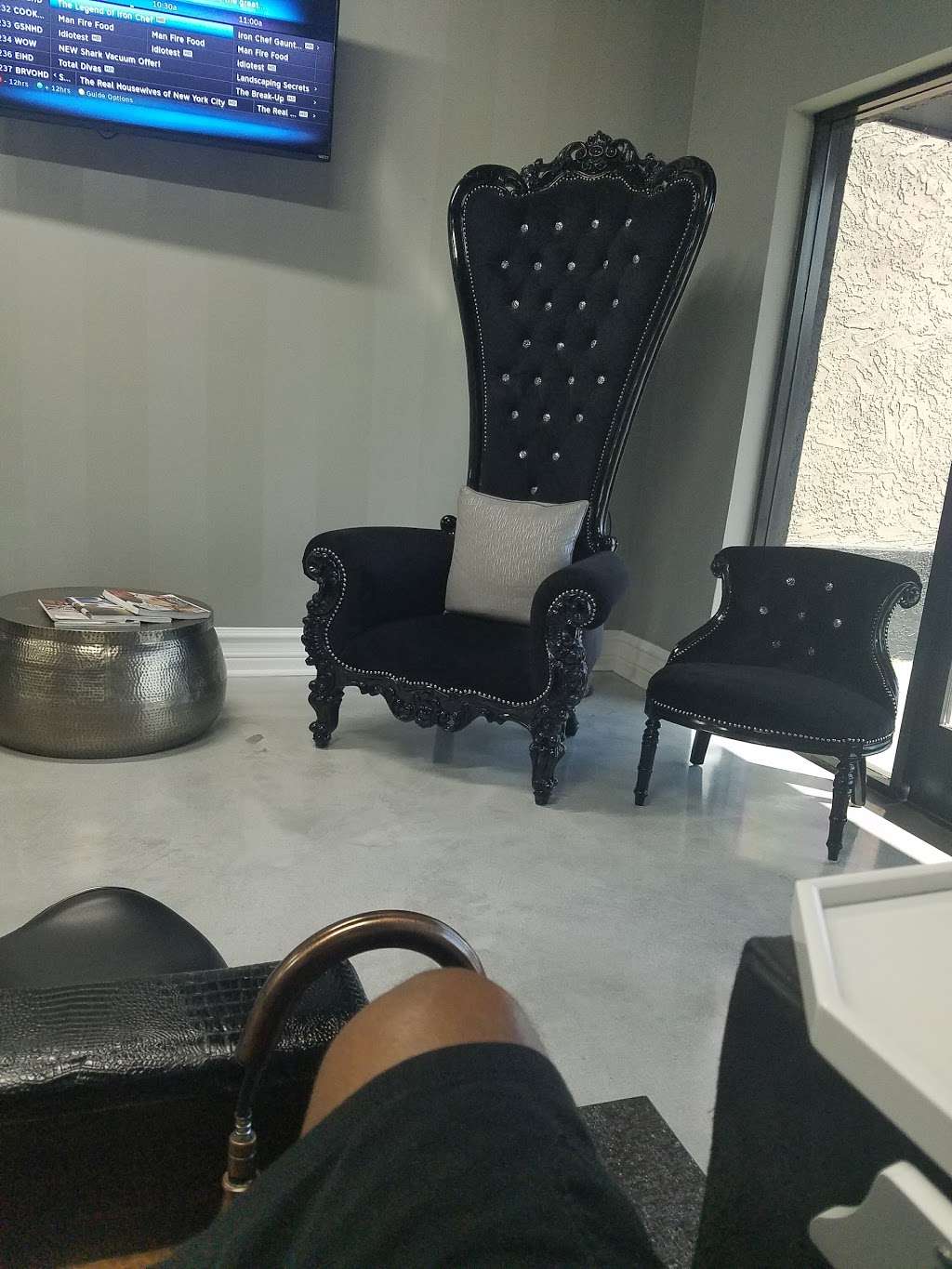 Summit Nail Bar | 5003 South La Brea Ave, Los Angeles, CA 90056, USA | Phone: (323) 291-0856