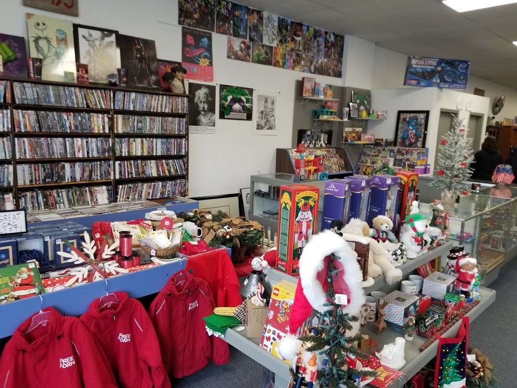 K-Towns Nifty Thrift Store | 4710 NE Vivion Rd, Kansas City, MO 64119, USA | Phone: (816) 812-8012