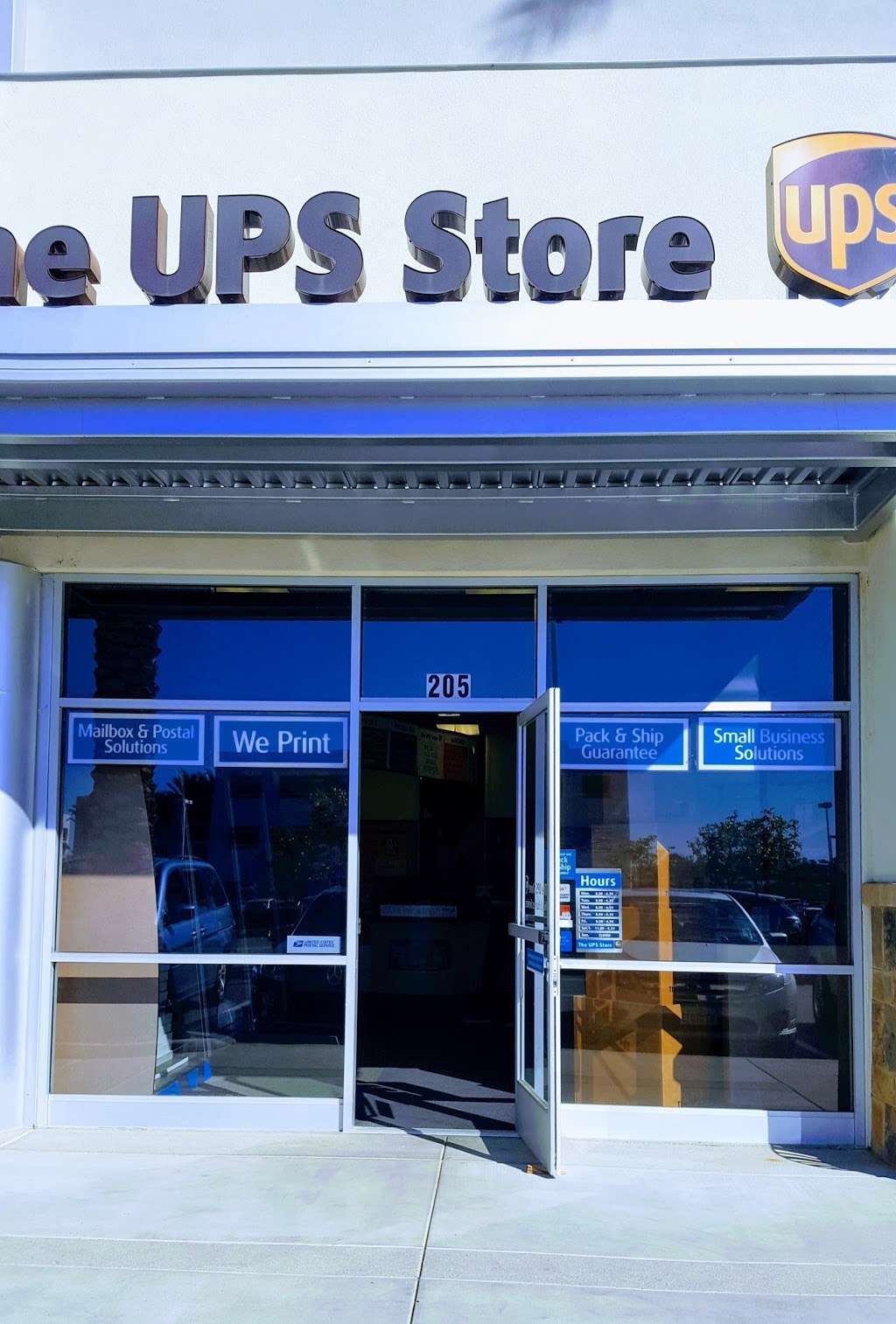 The UPS Store | 27472 Portola Pkwy #205, Foothill Ranch, CA 92610, USA | Phone: (949) 305-2247