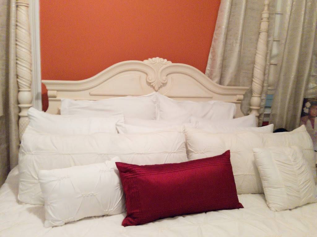 The Duchess Bed & Breakfast | 833 Sixth St, New Orleans, LA 70115, USA | Phone: (504) 872-9473