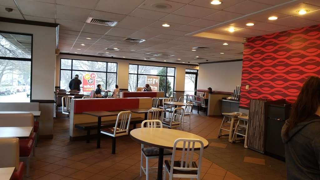 McDonalds | 7800 Germantown Ave, Philadelphia, PA 19118, USA | Phone: (215) 753-1323