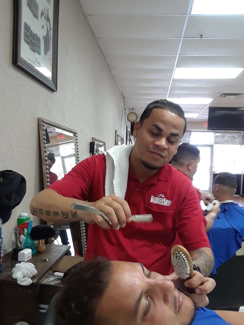His Barber Shop | 13802 Landstar Blvd, Orlando, FL 32824, USA | Phone: (407) 730-3139