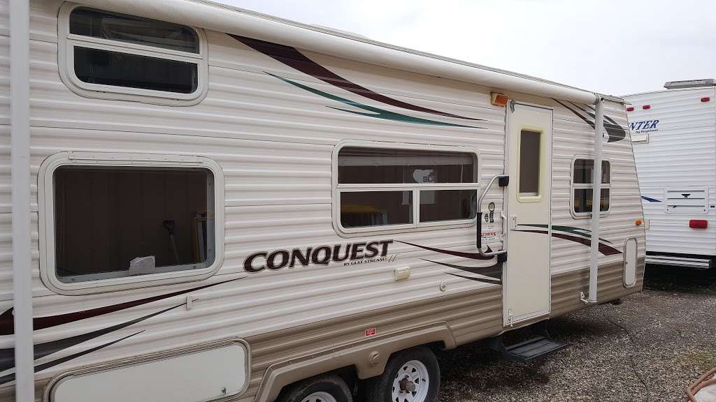 New Generation RV | 5712 392nd Ave, Burlington, WI 53105, USA | Phone: (262) 539-3600