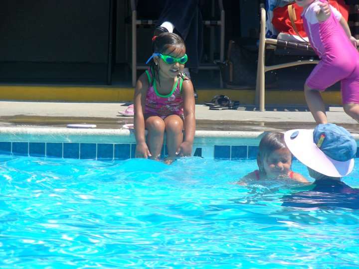 Lomas Santa Fe Swim Lessons- Lessons held at 1580 Sun Valley Rd, | 1505 Lomas Santa Fe Dr, Solana Beach, CA 92075, USA | Phone: (858) 755-4173