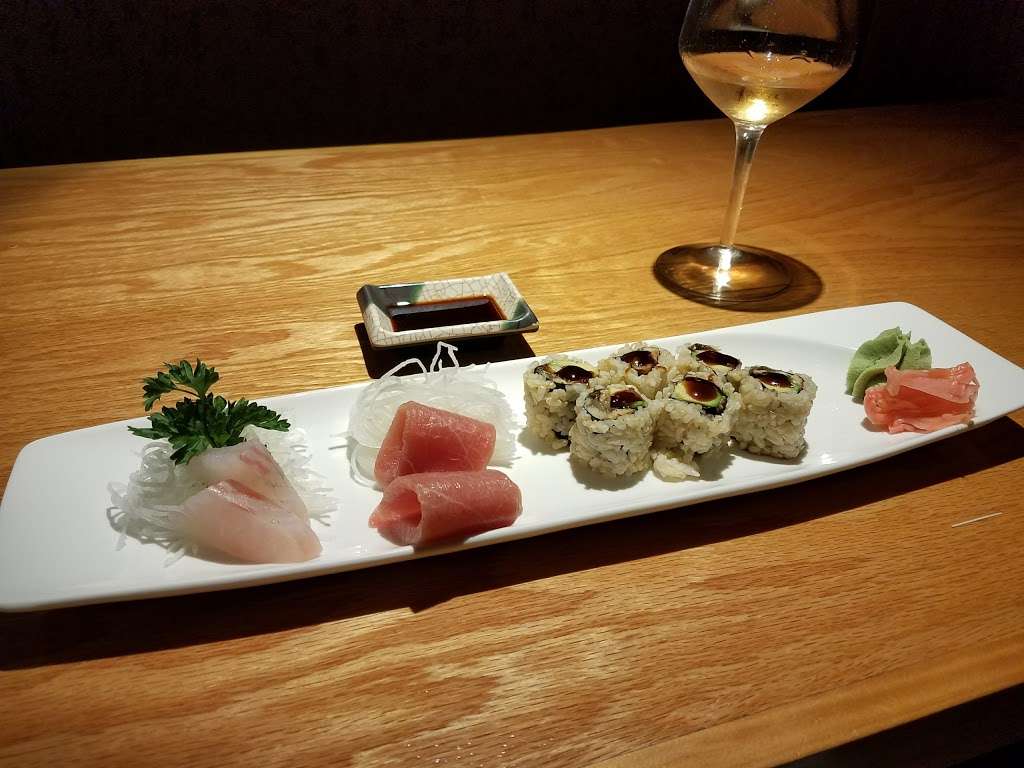 Sushi Plus | 1489 Weaver St, Scarsdale, NY 10583, USA | Phone: (914) 723-9090