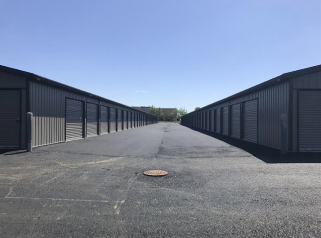 Minify Self-Storage Genoa | 403 S Hadsall St, Genoa, IL 60135, USA | Phone: (815) 756-2706