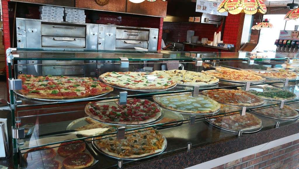 Vinnis Pizzarama | 1025 Hamburg Turnpike, Wayne, NJ 07470 | Phone: (973) 628-1510