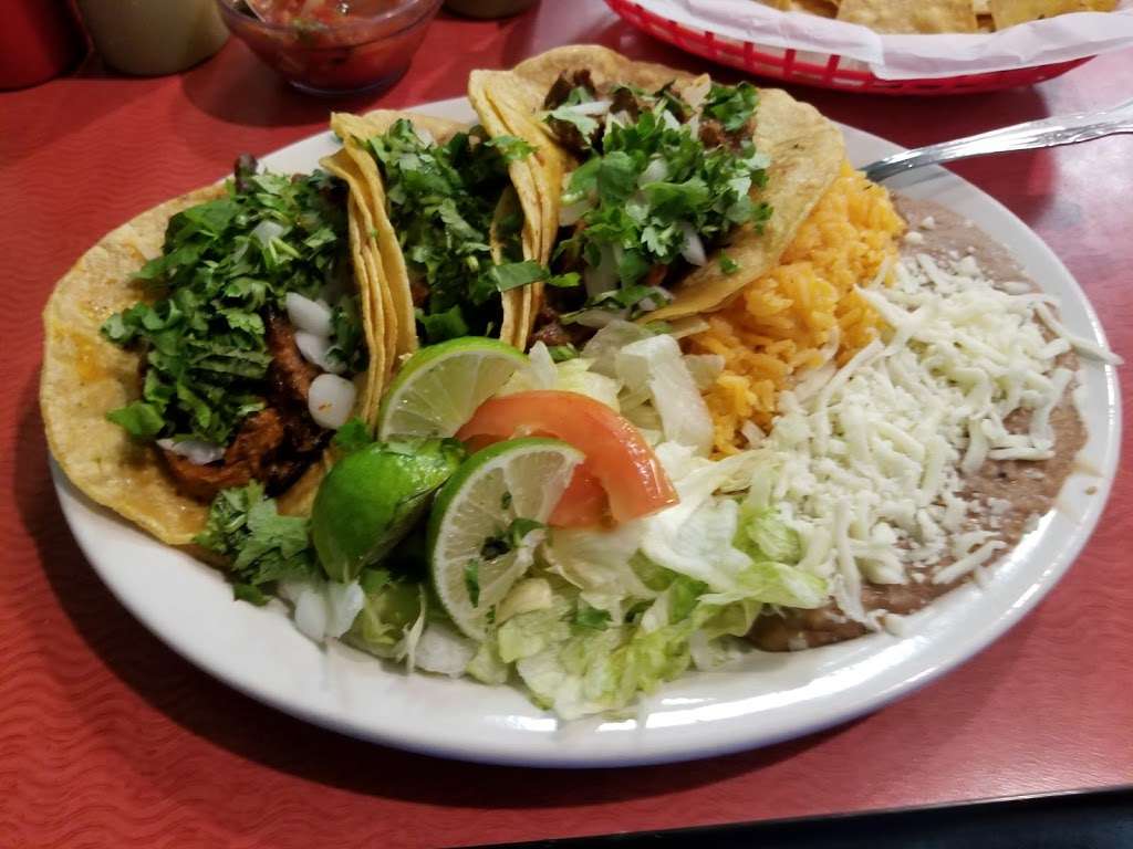 La Taqueria Inc. Authentic Mexican Food | 1818 Army Trail Rd, Hanover Park, IL 60133, USA | Phone: (630) 540-9320