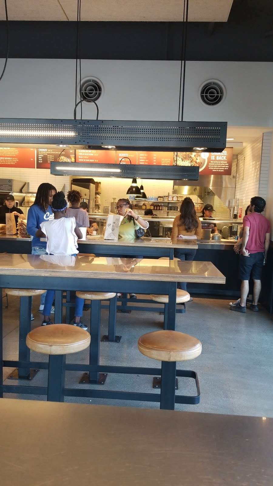 Chipotle Mexican Grill | 16595 Sierra Lakes Pkwy Ste 100, Fontana, CA 92336, USA | Phone: (909) 350-0054