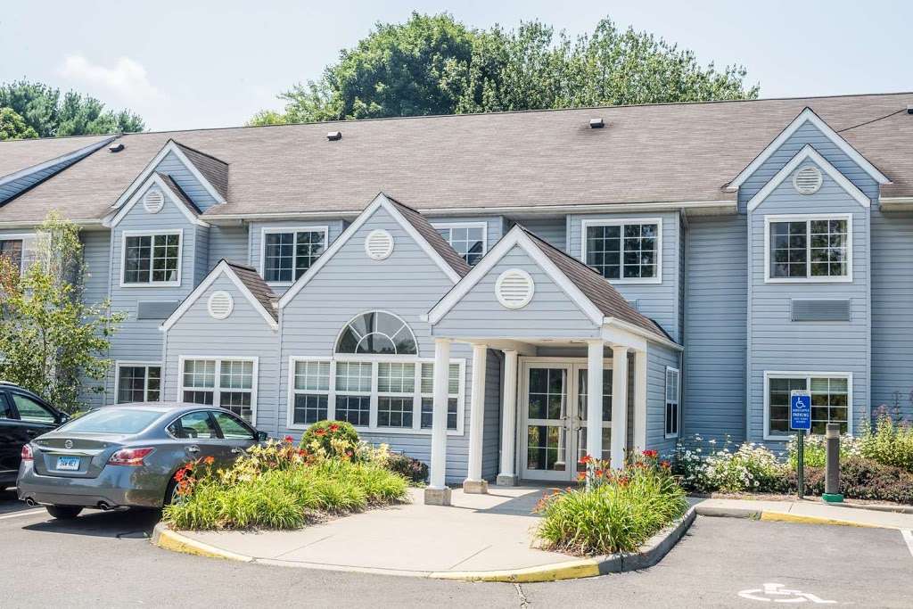 Microtel Inn & Suites by Wyndham Bethel/Danbury | 80 Benedict Rd, Bethel, CT 06801, USA | Phone: (203) 748-8318