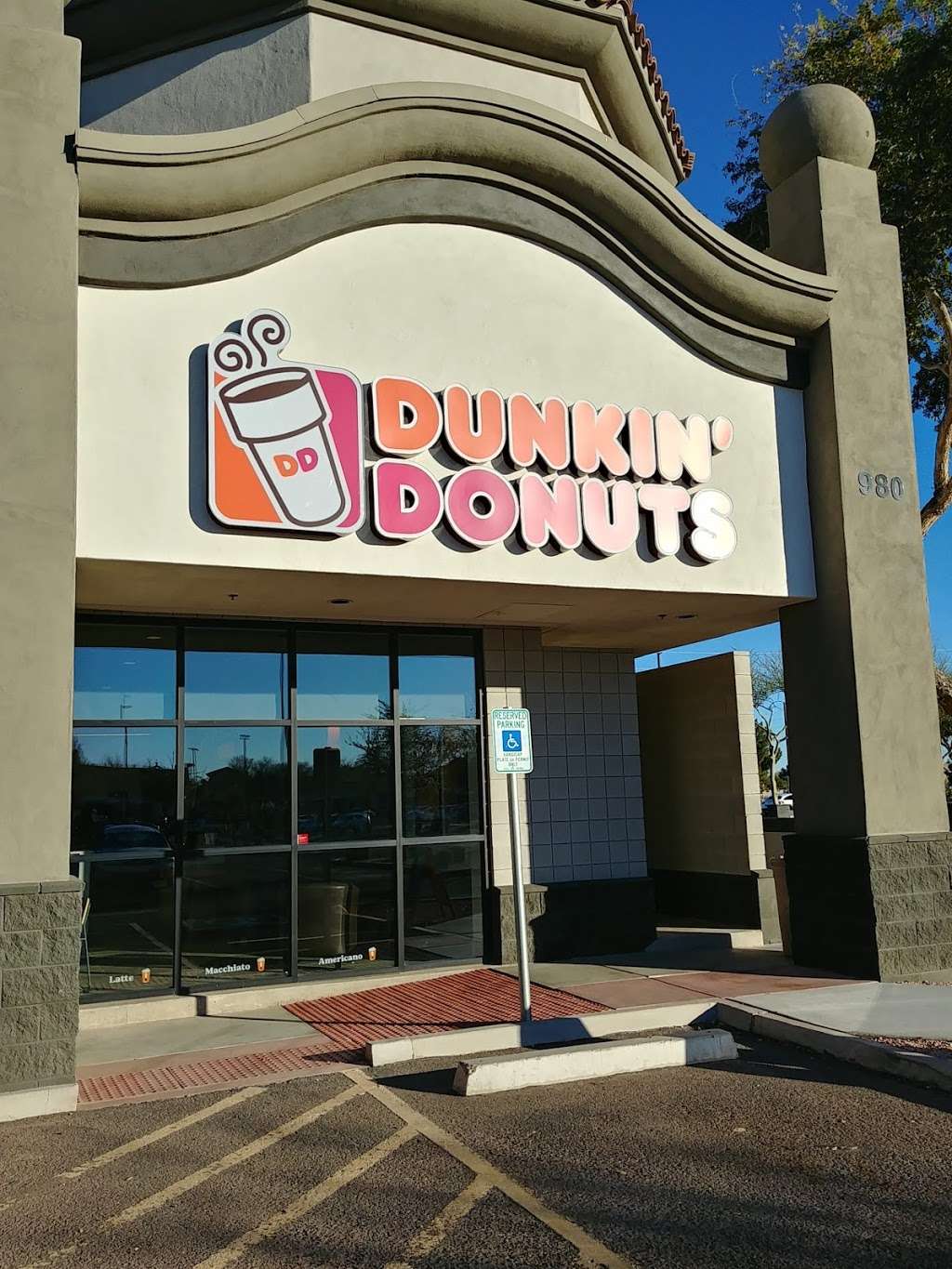 Dunkin | 980 E Pecos Rd, Chandler, AZ 85225, USA | Phone: (480) 770-3935