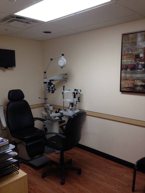 Burnsville - Hadden Eyecare Associates | Walmart, 12200 River Ridge Blvd, Burnsville, MN 55337, USA | Phone: (952) 356-3333