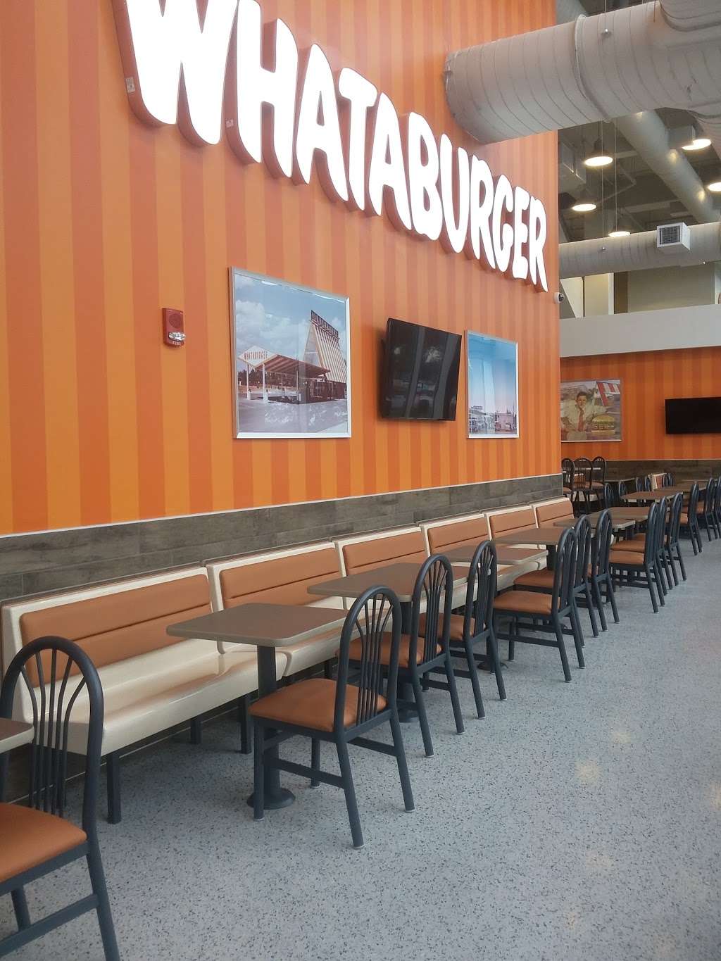 Whataburger | AT&T Center Parkway, San Antonio, TX 78219, USA | Phone: (210) 223-2441