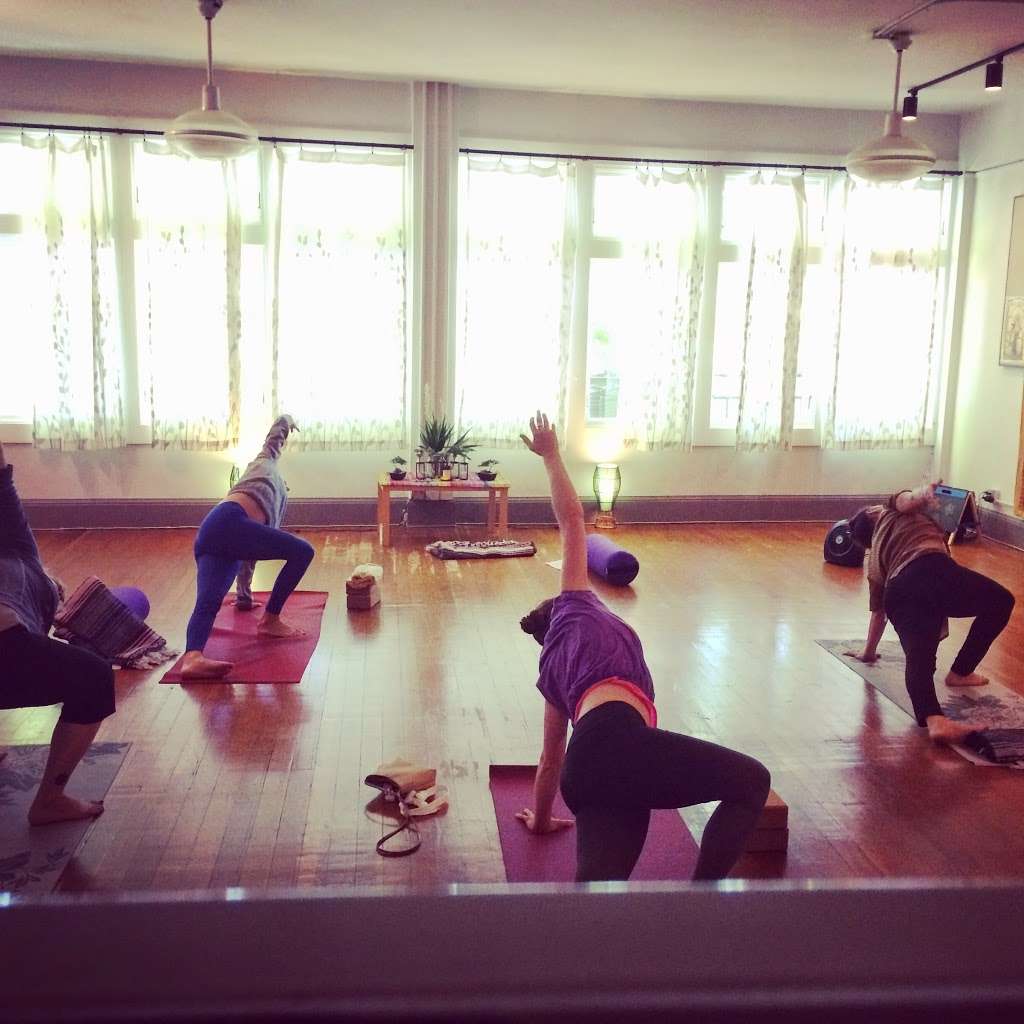 Addison Yoga Loft Berkeley | 2051 San Pablo Ave, Berkeley, CA 94702 | Phone: (510) 859-7918