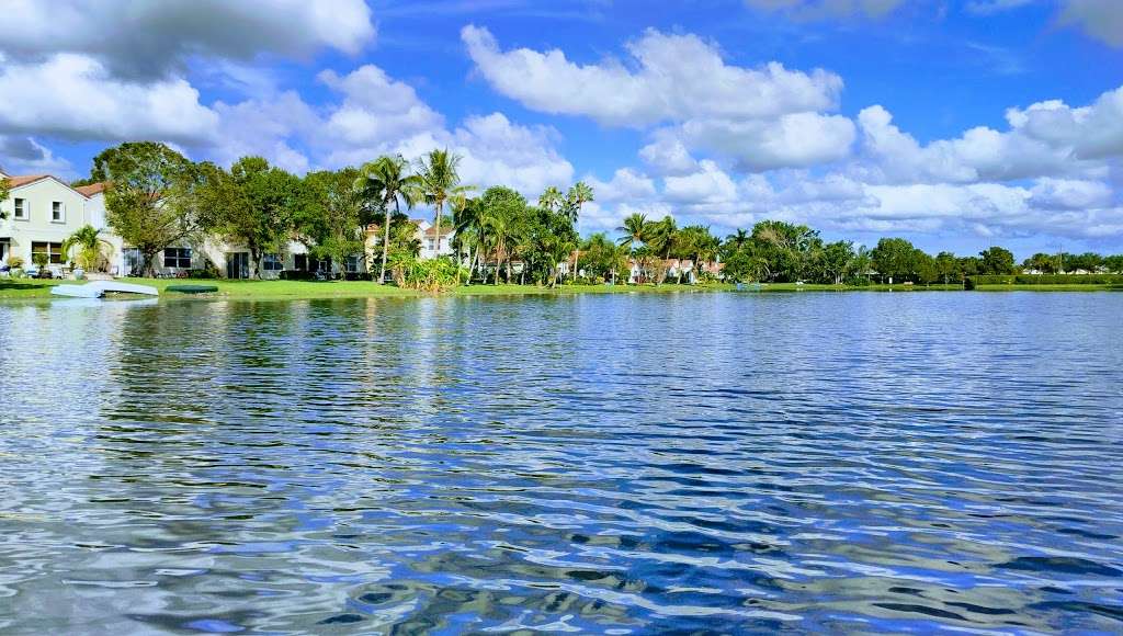 Lake Charleston Park | 7001 Charleston Shores Blvd, Lake Worth, FL 33467, USA | Phone: (561) 966-6600