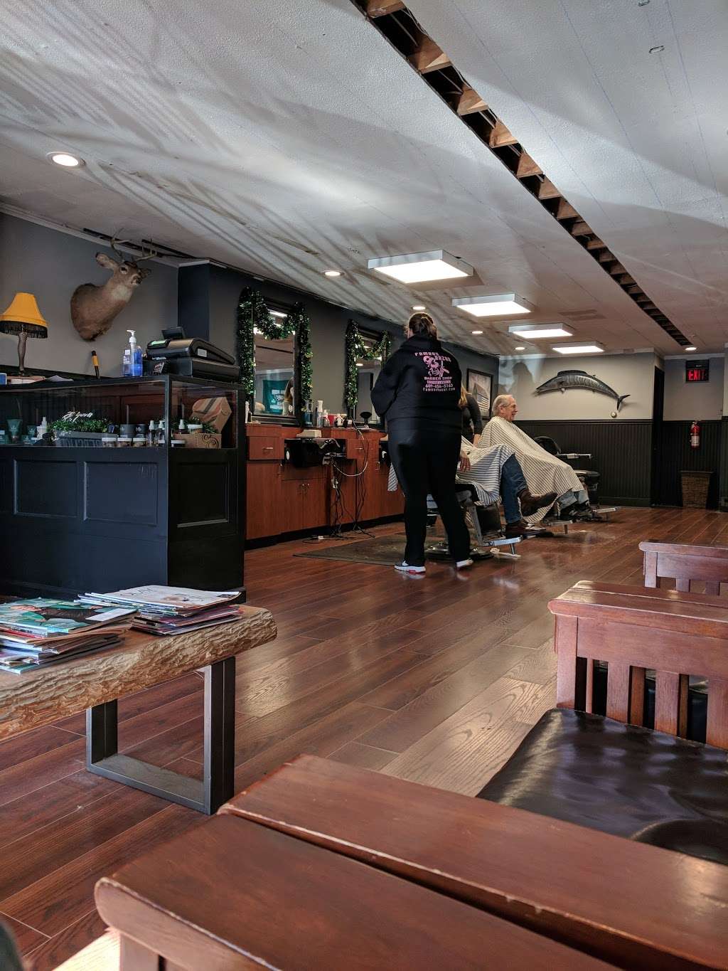 Famous Razor Barber Shop | 5 Trading Post Way, Medford Lakes, NJ 08055, USA | Phone: (609) 654-5163