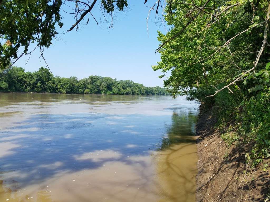 Lawrence Riverfront Park MB Trail | 1594 N 3rd St, Lawrence, KS 66044, USA