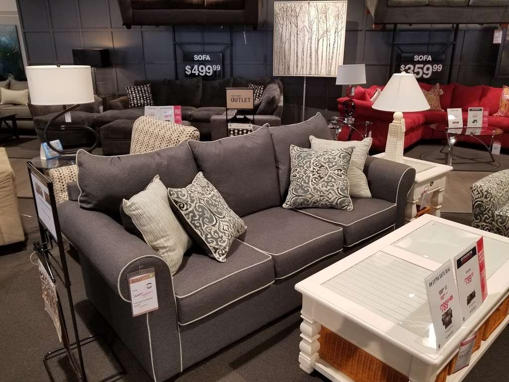 Value City Furniture 2536 N Elston Ave Chicago Il 60647 Usa