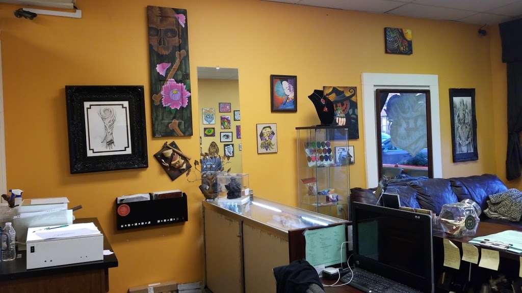 Hydravolve Studios Tattoo and Body Piercing | 409 N White Horse Pike Suite C, Somerdale, NJ 08083, USA | Phone: (856) 258-6811