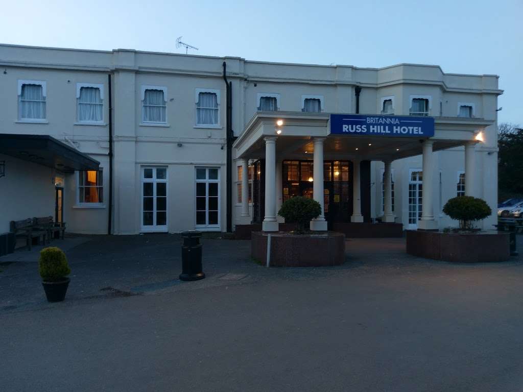 Russ Hill Hotel Gatwick | Russ Hill, Dorking RH6 0EL, UK | Phone: 0871 222 0063