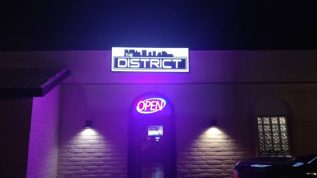 The District Pub & Kitchen | 601 N Piedras St, El Paso, TX 79903, USA | Phone: (915) 564-0707