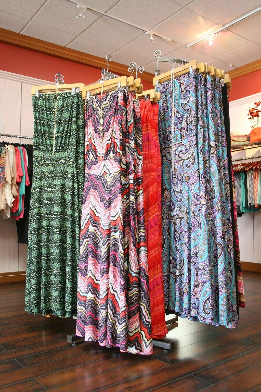 BLUSH Boutique | 23671 Calabasas Rd, Calabasas, CA 91302, USA | Phone: (818) 222-5874