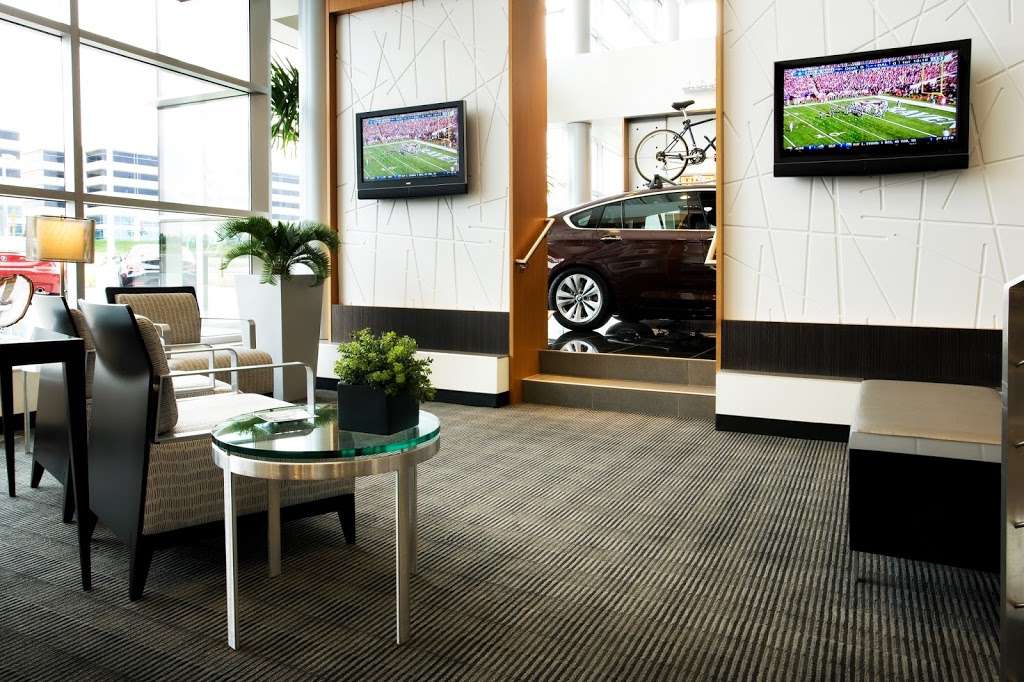 Schomp BMW | 1190 Plum Valley Ln, Highlands Ranch, CO 80129, USA | Phone: (303) 730-1300