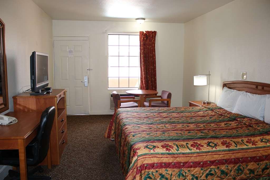 Travel Inn San Antonio | 6543 West Old, US-90, San Antonio, TX 78227 | Phone: (210) 674-7760