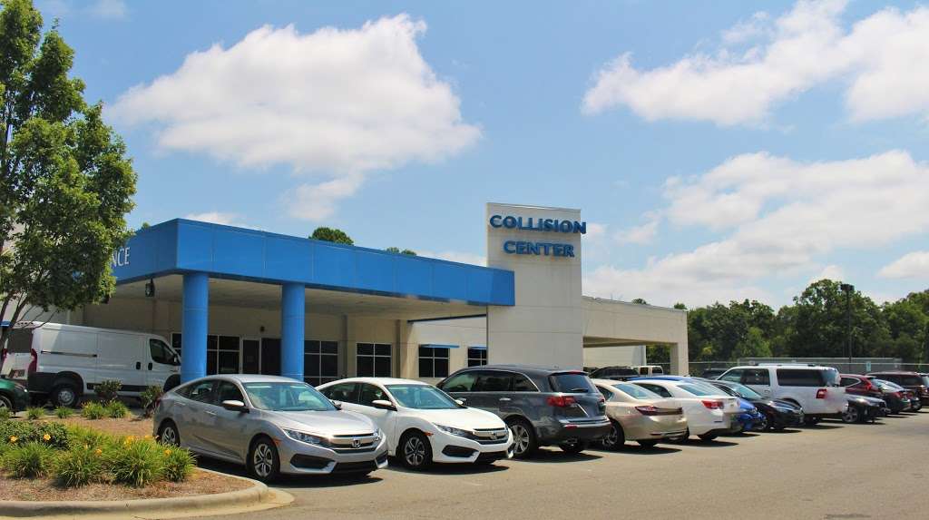 Hendrick Collision Center South | 8901 South Blvd, Charlotte, NC 28273, USA | Phone: (704) 552-3480