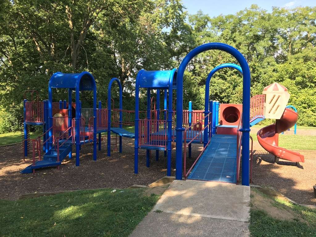 Tolin-Akeman Park | 4459 Shelbyville Rd, Indianapolis, IN 46237, USA | Phone: (317) 888-0070