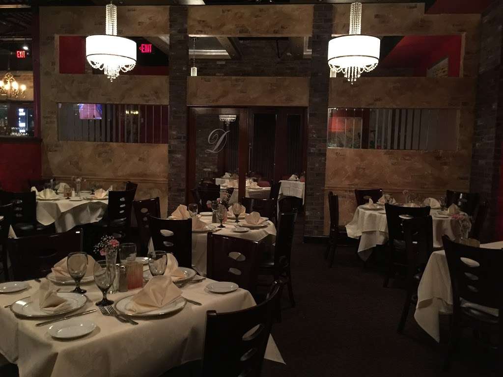 Della Francesca | 46 Mill Plain Rd, Danbury, CT 06811, USA | Phone: (203) 791-2068