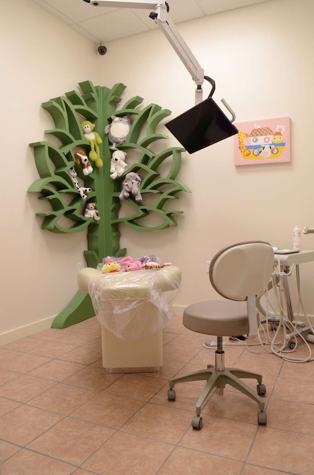 Clay Dental PLLC -- Dr. Maria Calcina, Pediatric Dentist | 4082, 19214 Clay Rd # D, Katy, TX 77449, USA | Phone: (281) 463-4333