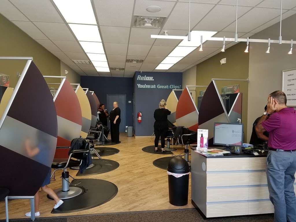 Great Clips | 3600 Farm to Market Rd 1488 Ste 180, Conroe, TX 77384, USA | Phone: (281) 292-3900