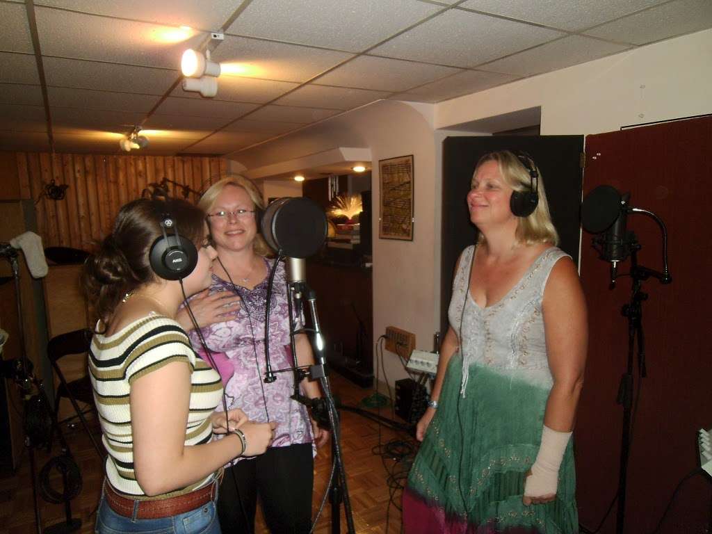 Westwires Recording USA | 1042 Club Ave, Allentown, PA 18109, USA | Phone: (610) 435-1924