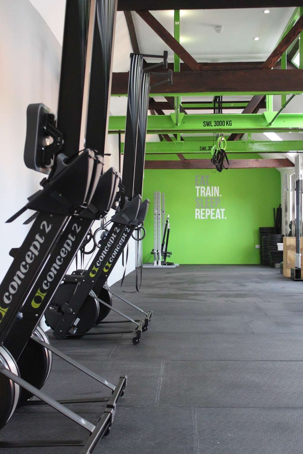 CrossFit ChalkBox Gym Sevenoaks (Borough Green) | 2, Cricketts Farm, Borough Green Road, Ightham, Borough Green, Ightham, Sevenoaks TN15 9JB, UK | Phone: 07905 789144