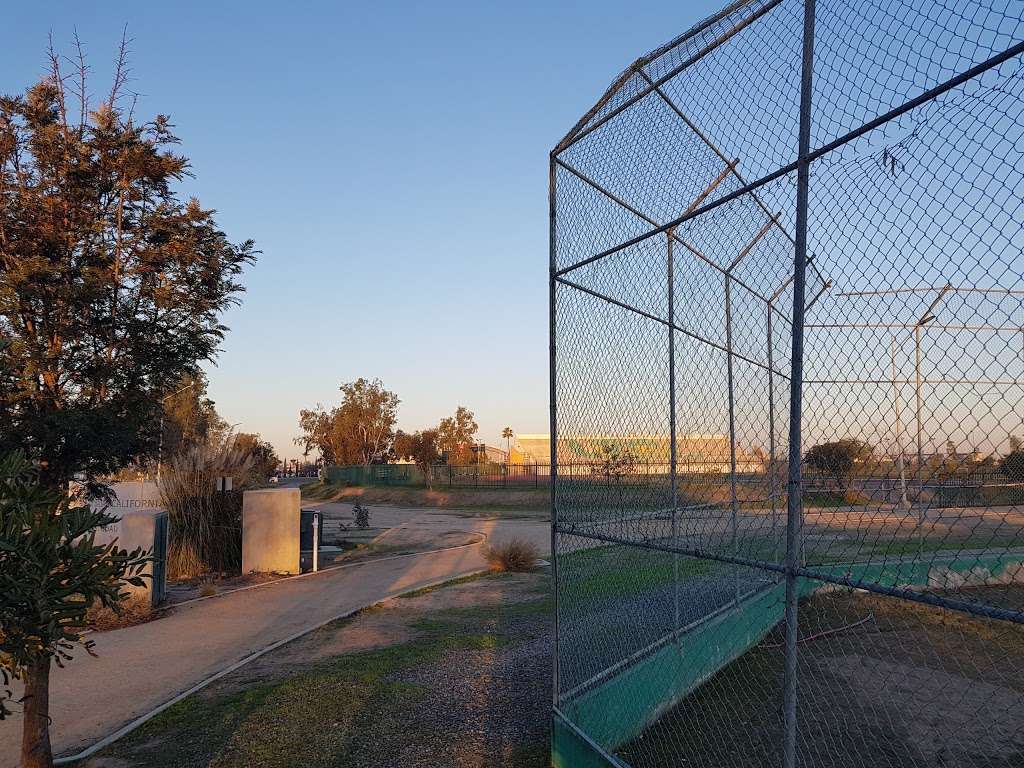 Facultad De Deportes UABC | Calzada Universidad No.14418, Parque Industrial Internacional, Tijuana, B.C., Mexico | Phone: 664 682 1013