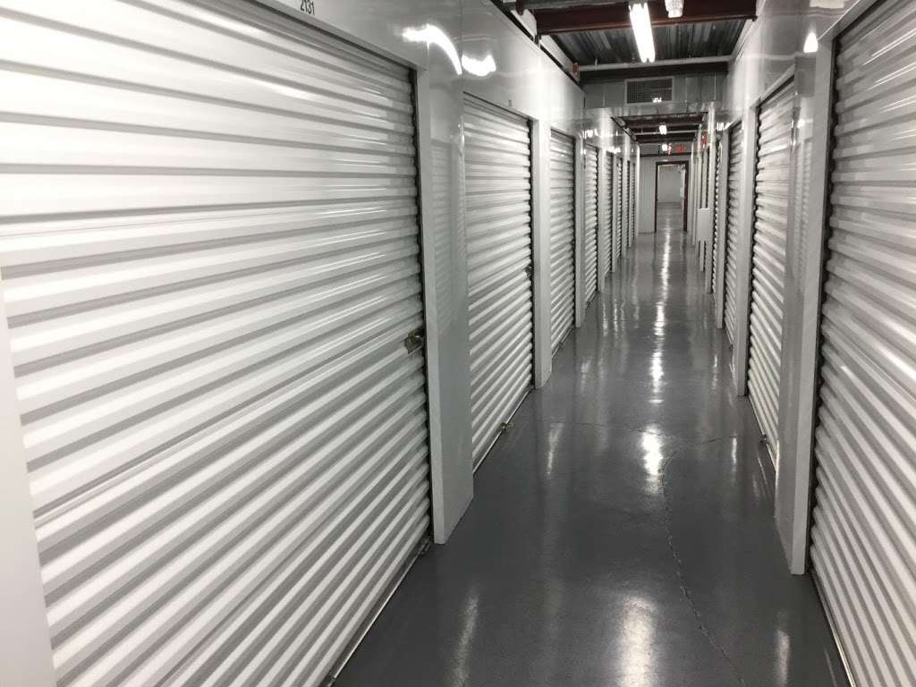Life Storage | 2402 Atchley Dr, Henderson, NV 89052 | Phone: (725) 666-2673