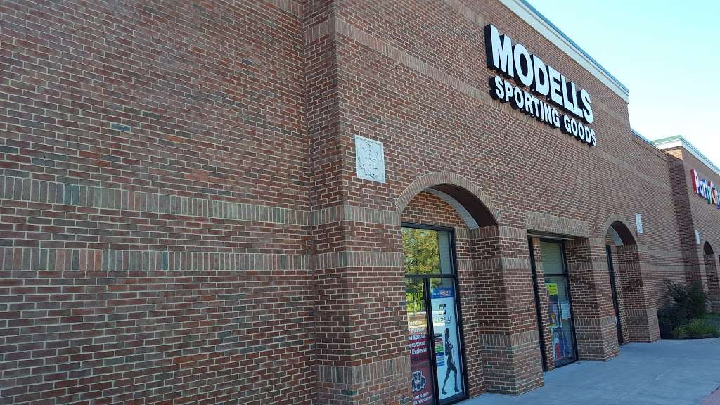 Modells Sporting Goods | 155 Witchwood Dr, North Wales, PA 19454, USA | Phone: (215) 616-4500