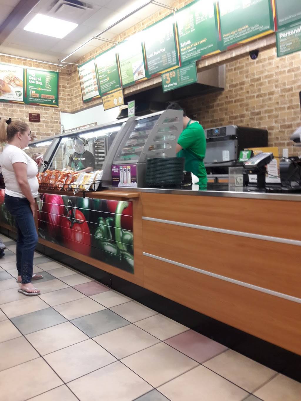 Subway | Bay 5, 3333 Palm Ave Suite 1, Hialeah, FL 33012, USA | Phone: (305) 883-3100