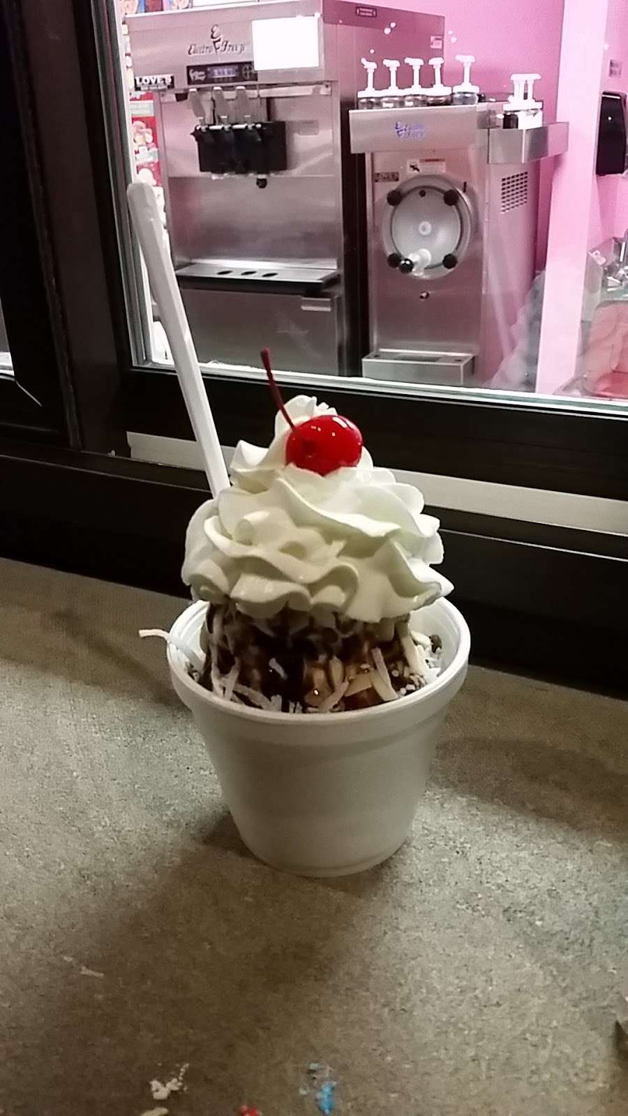 Twisterz Ice Cream | 434 Main St, Dupont, PA 18641, USA | Phone: (570) 299-5503