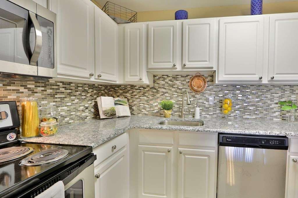Silver Spring Station Apartment Homes | 1 Durban Ct, Baltimore, MD 21236 | Phone: (410) 921-7028