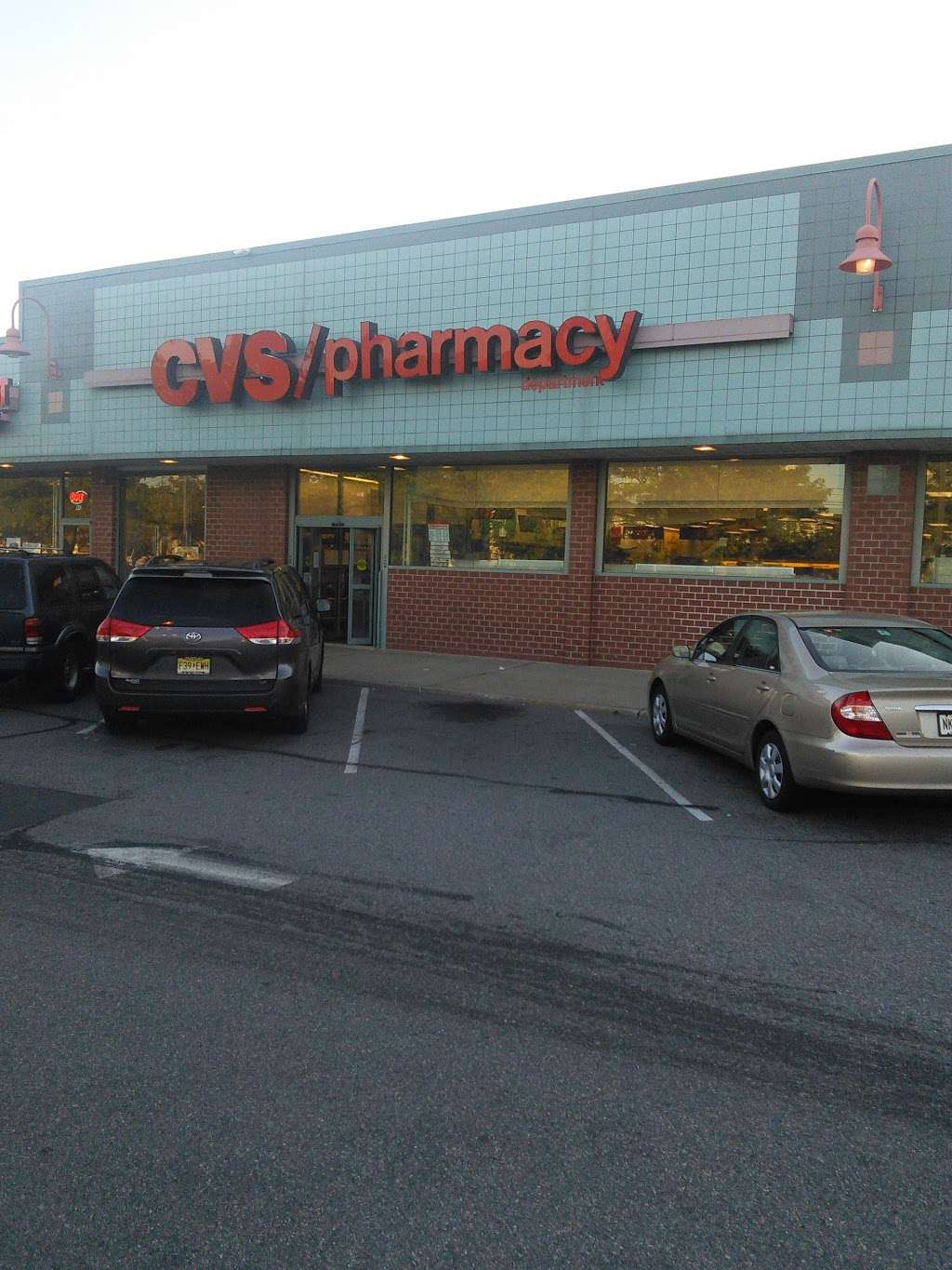 CVS | 635 Lexington Ave, Clifton, NJ 07011, USA | Phone: (973) 478-7508