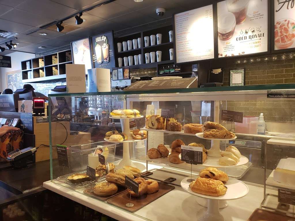 Starbucks | 2 E Ridge Pike, Conshohocken, PA 19428, USA | Phone: (610) 834-9324